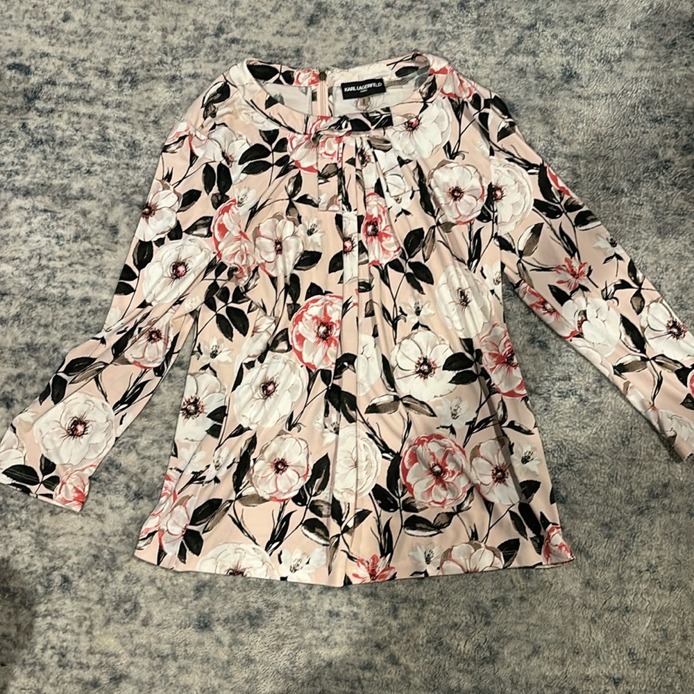 Pink floral blouse size medium